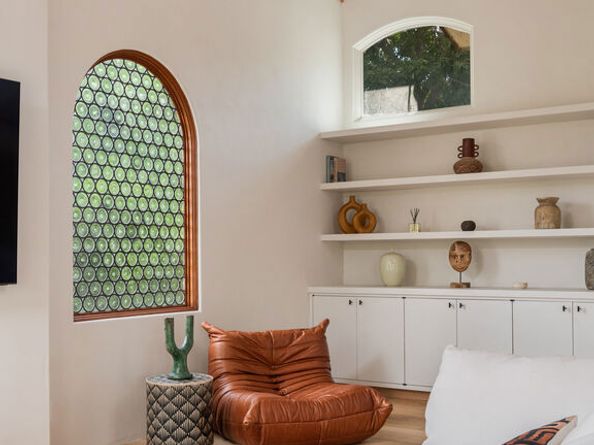 7046 Grasswood Avenue, Malibu CA 90265