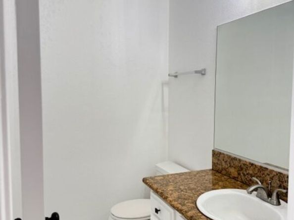 558 EVERGREEN Street 8, Inglewood CA 90302