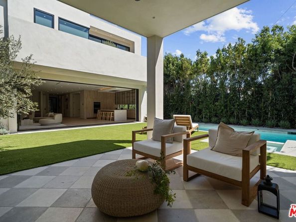 6638 Lindenhurst Ave., Los Angeles CA 90048