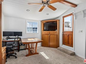 459 35th Street, Manhattan Beach CA 90266