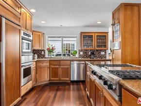 459 35th Street, Manhattan Beach CA 90266