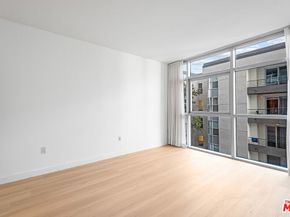 13700 Marina Pointe Drive 421, Marina Del Rey CA 90292