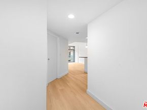 13700 Marina Pointe Drive 421, Marina Del Rey CA 90292