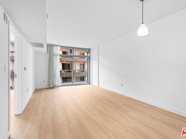 13700 Marina Pointe Drive 421, Marina Del Rey CA 90292