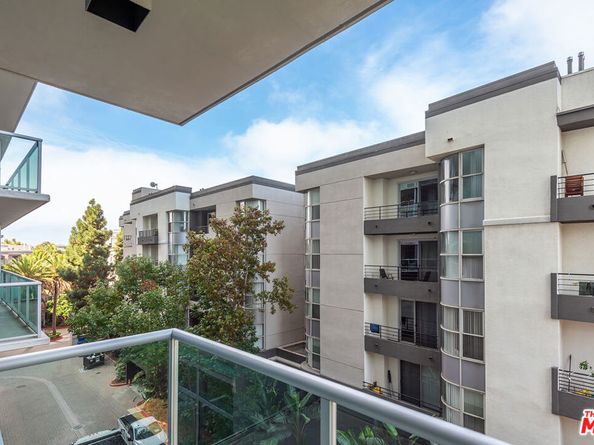 13700 Marina Pointe Drive 421, Marina Del Rey CA 90292