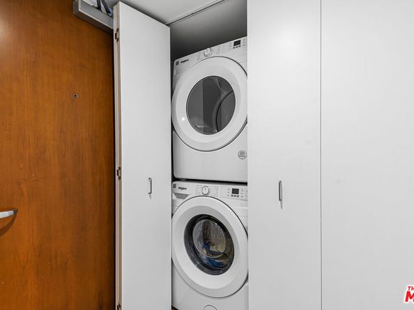 13700 Marina Pointe Drive 421, Marina Del Rey CA 90292