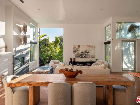 2336 Boone Avenue, Venice CA 90291