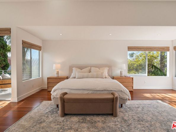 2336 Boone Avenue, Venice CA 90291