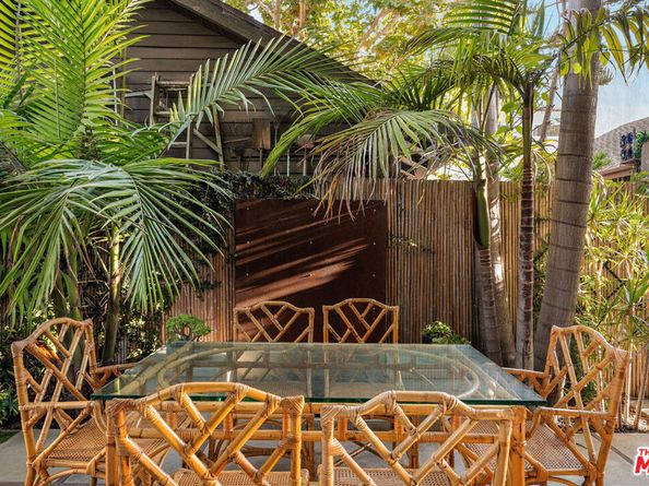 2336 Boone Avenue, Venice CA 90291
