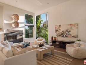 2336 Boone Avenue, Venice CA 90291