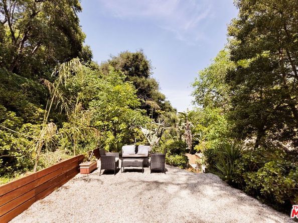 8329 Kirkwood Drive, Los Angeles CA 90046