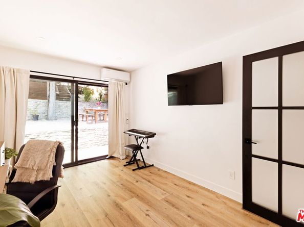 8329 Kirkwood Drive, Los Angeles CA 90046