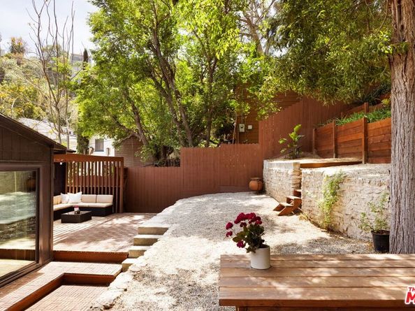 8329 Kirkwood Drive, Los Angeles CA 90046