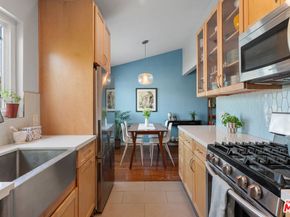 1517 Harvard Street 7, Santa Monica CA 90404