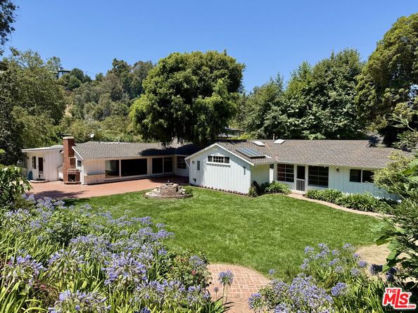 1754 Mandeville Canyon Road, Los Angeles CA 90049