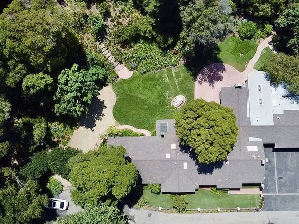 1754 Mandeville Canyon Road, Los Angeles CA 90049