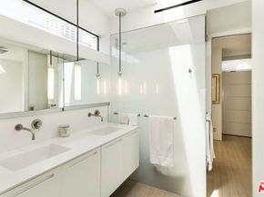 1267 Palisades Beach Road, Santa Monica CA 90401