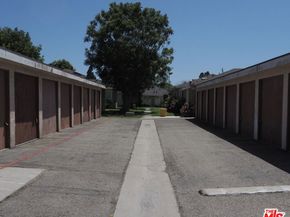 461 E 234th Walk 1/8, Carson CA 90745