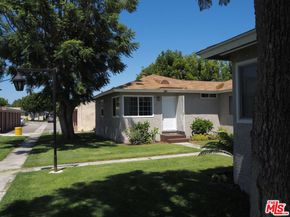 461 E 234th Walk 1/8, Carson CA 90745