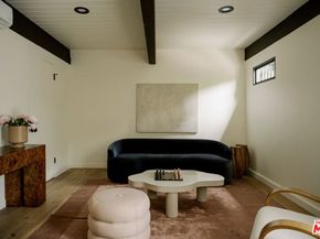 5649 Valley Oak Drive, Los Angeles CA 90068