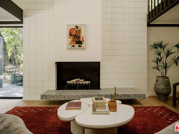 5649 Valley Oak Drive, Los Angeles CA 90068