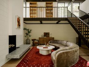 5649 Valley Oak Drive, Los Angeles CA 90068