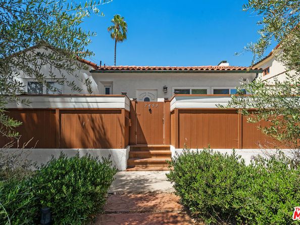 7459 Rosewood Avenue, Los Angeles CA 90036