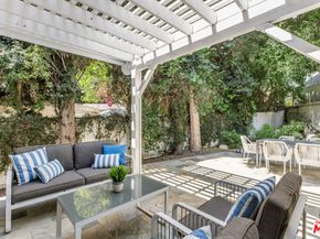 1805 Coldwater Canyon Drive, Beverly Hills CA 90210