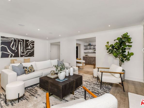 1805 Coldwater Canyon Drive, Beverly Hills CA 90210