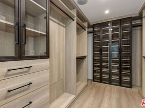 1805 Coldwater Canyon Drive, Beverly Hills CA 90210