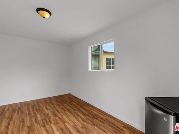 1492 W 28th Street, Los Angeles CA 90007