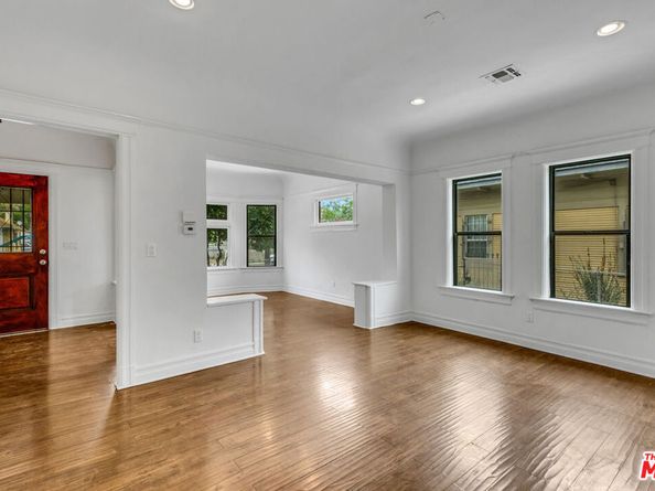 1492 W 28th Street, Los Angeles CA 90007