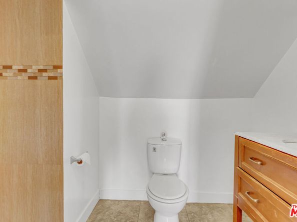 1492 W 28th Street, Los Angeles CA 90007