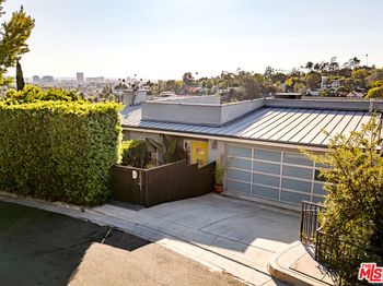 1541 Silverwood Terrace