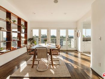 1541 Silverwood Terrace