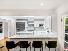 903 N Vista Street, Los Angeles CA 90046