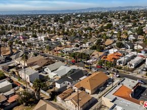 1020 W 55th Street, Los Angeles CA 90037