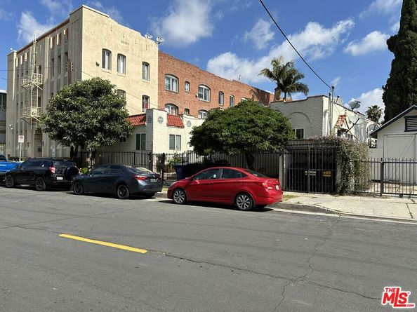 4011 Country Club Drive, Los Angeles CA 90019
