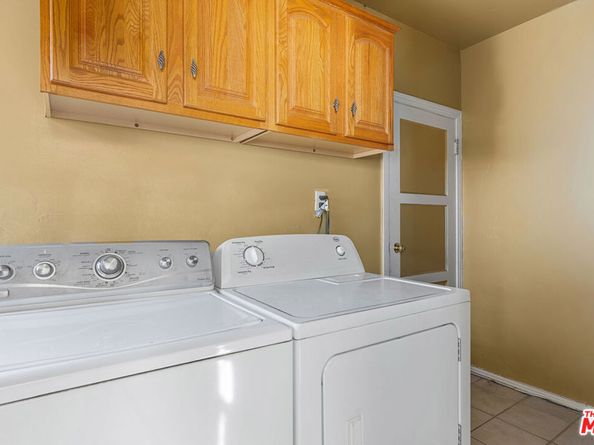 618 W 111th Place, Los Angeles CA 90044