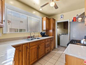 618 W 111th Place, Los Angeles CA 90044