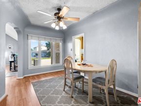 618 W 111th Place, Los Angeles CA 90044