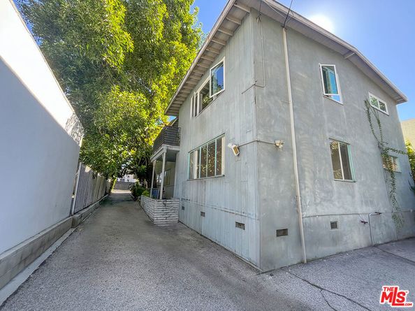 1477 Havenhurst Drive, Los Angeles CA 90046