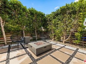 11202 Emelita Street, North Hollywood CA 91601