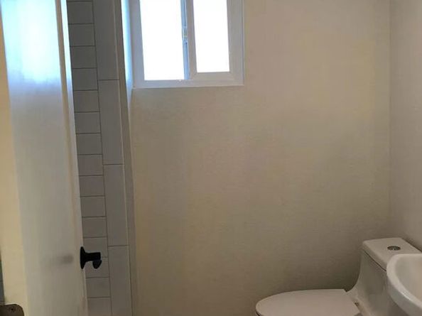 248 Branch Street, Los Angeles CA 90042