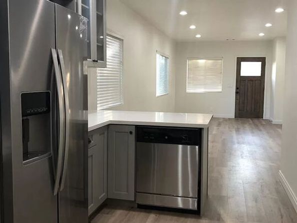 248 Branch Street, Los Angeles CA 90042