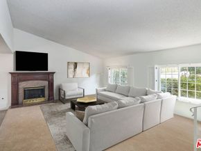 9625 Yolanda Avenue, Northridge CA 91324
