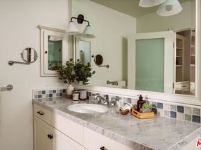 1100 Las Pulgas Place, Pacific Palisades CA 90272