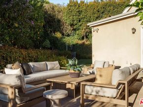 1100 Las Pulgas Place, Pacific Palisades CA 90272