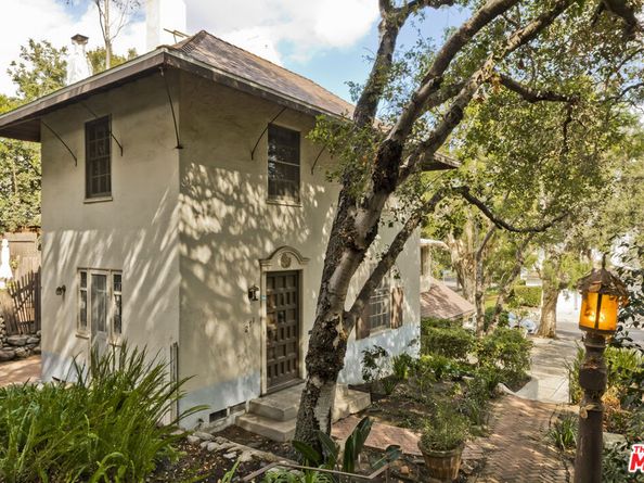 271 Beloit Avenue, Los Angeles CA 90049