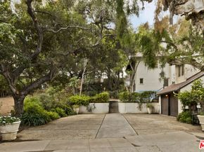 271 Beloit Avenue, Los Angeles CA 90049